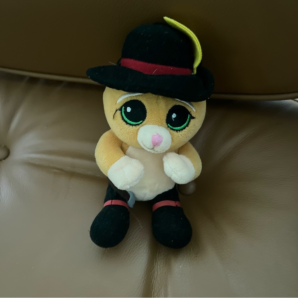 Adorable Puss in Boots Plush Toy